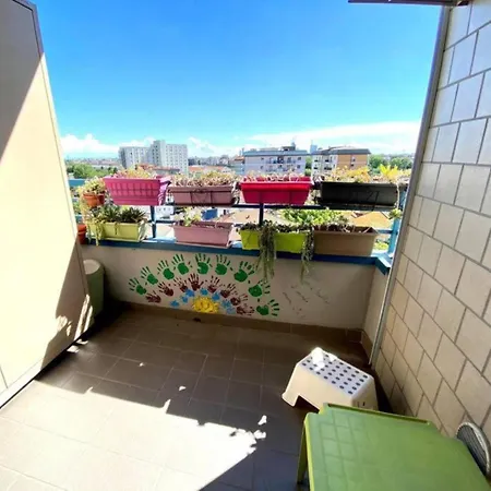 Bicocca House-metro M1 Duomo-m5 Life ミラノ